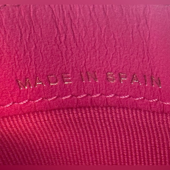 💞💞Gorgeous Chanel Caviar Card Holder 22K Barbie Pink💕💕 - Picture 15 of 16